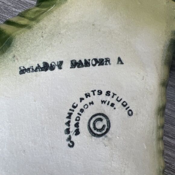 MCM Ceramic Art Studio Pair Of Shadow Dancer Wall Art Figurines Green Madison WI - Picture 5 of 5